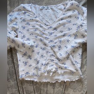 xs brand new hollister long sleeve